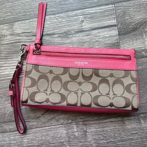 Coach Clutch purse